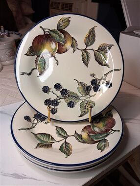Vintage Set-4 Pier 1 Macintosh Earthenware Salad Plates Crafted in England 8"